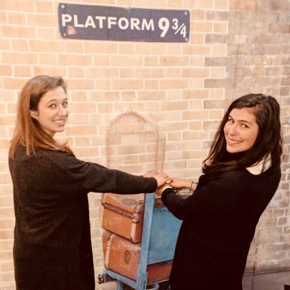 Meet your Posher, Lauren - Picture 1 of 1